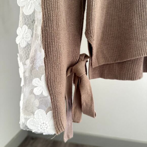 French Collection Taupe Sweater Lace Floral Sleeve Women’s L Cottagecore Boho - Picture 4 of 9